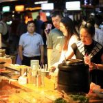 网络赋能，摊位走红