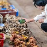 烟火经济，共治托举人气